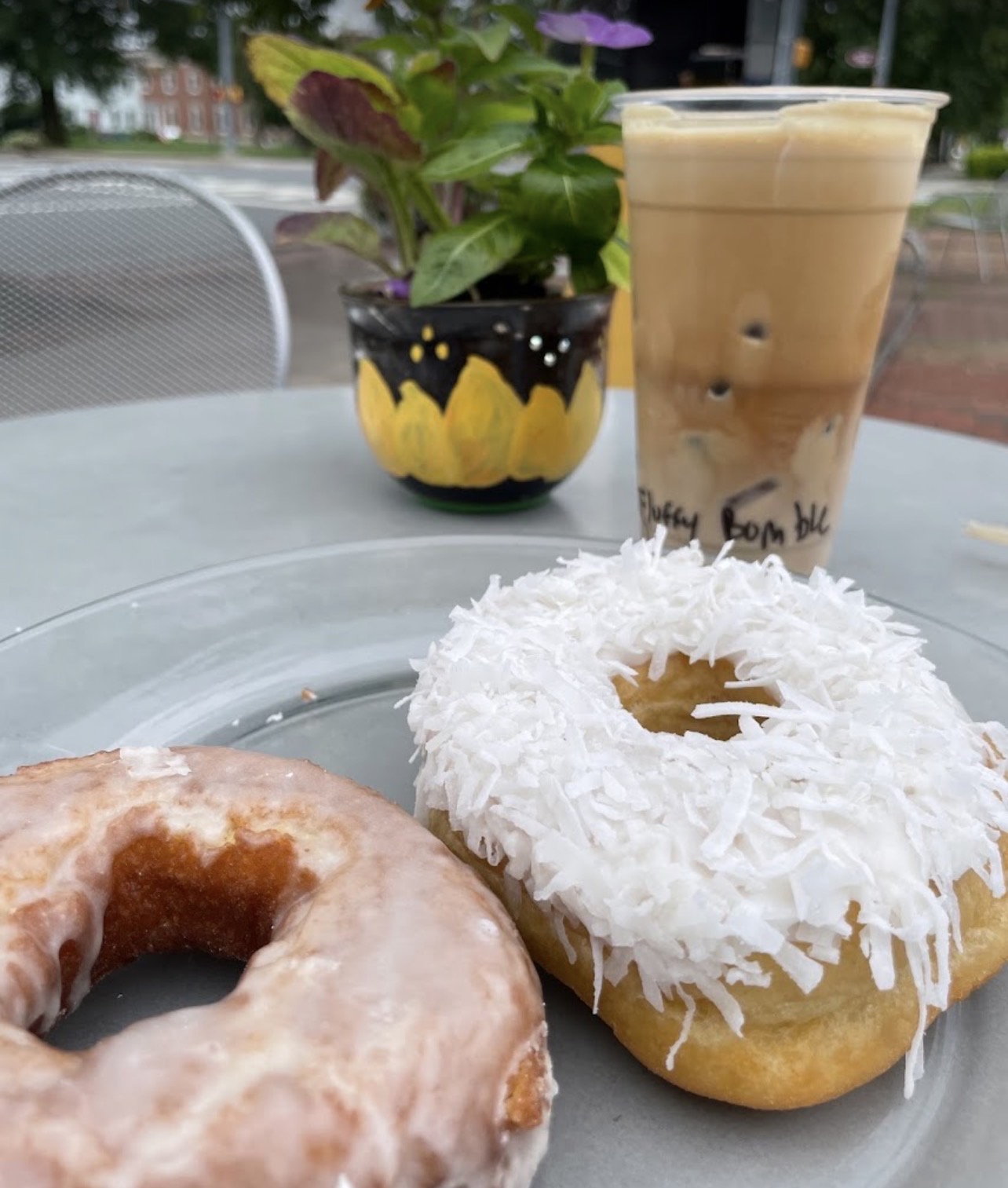 Handcrafted lattes & fresh donuts